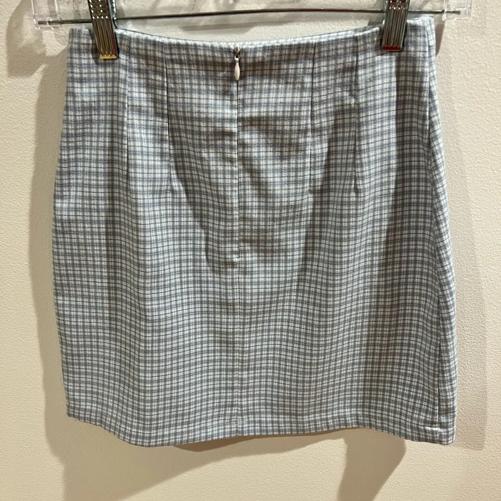 BRANDY MELVILLE MINI SKIRT! - Image 2