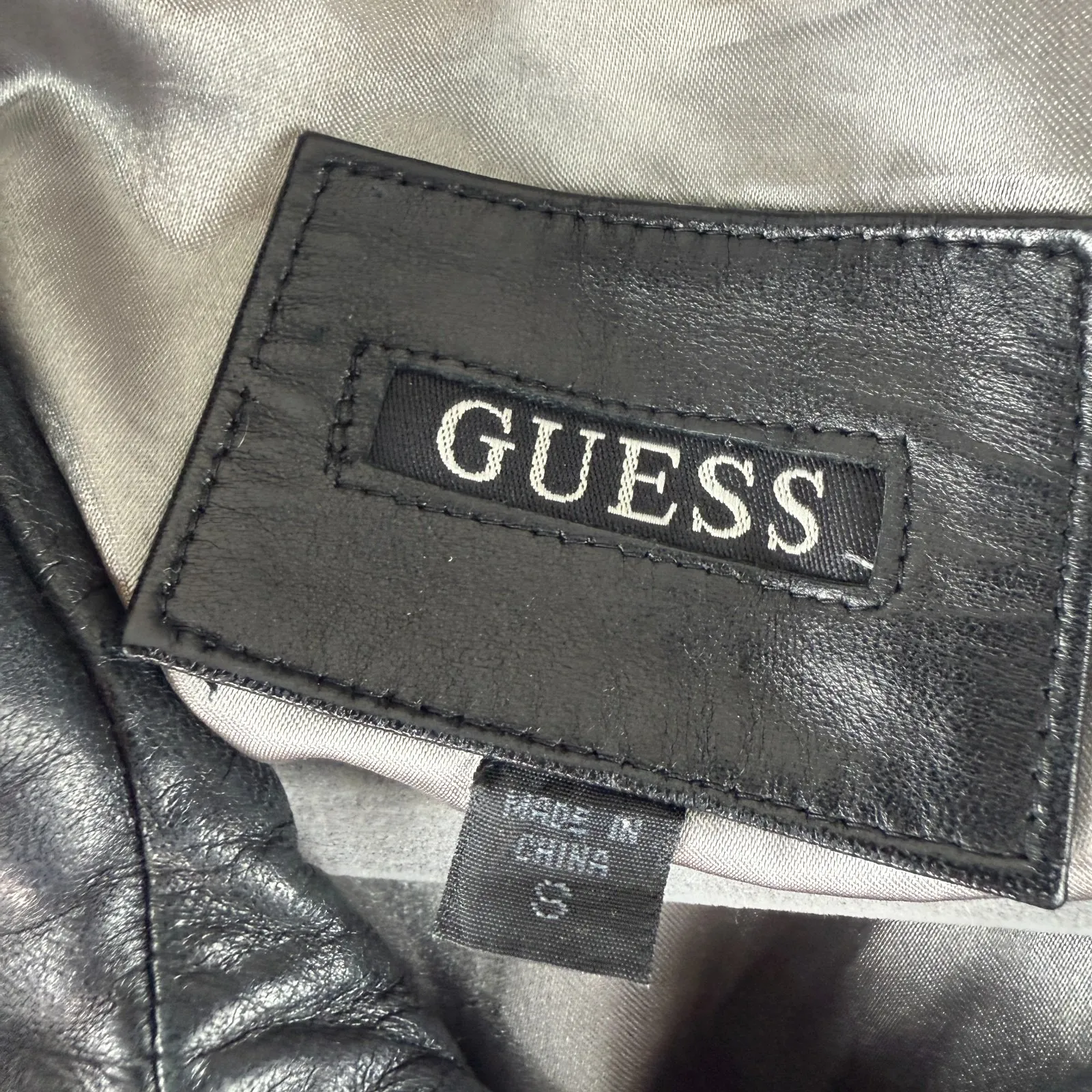 Vintage Guess‎ Genuine Black Leather Jacket Full Zip Pockets Womens S Y2K Goth - Image 3