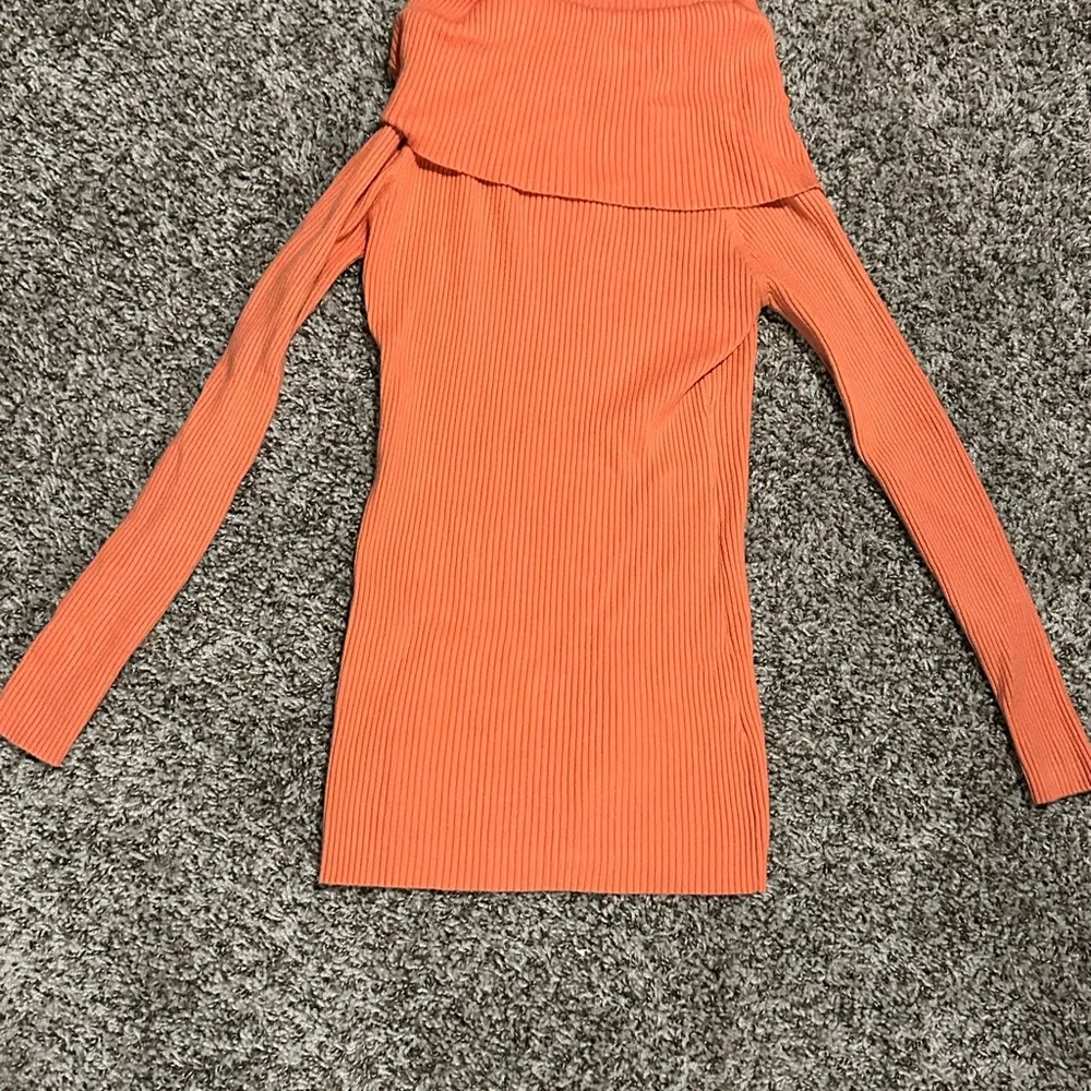 Stretch KILKY Boutique Coral Fall Winter Sweater Size M - Image 4