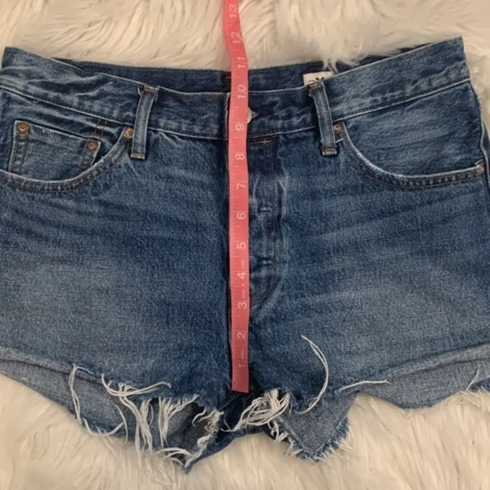 Levi’s 501 selvedge White Oak Cone denim raw hem button fly shorts 29 - Image 12