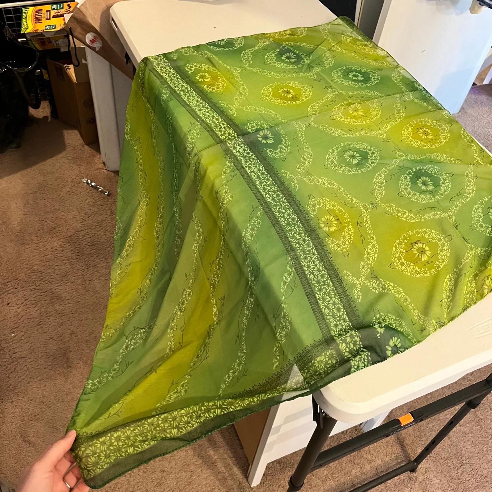 Vintage Green Semi Sheer Mod Daisy Floral Print Bandana Scarf Neck Tie Square - Image 6