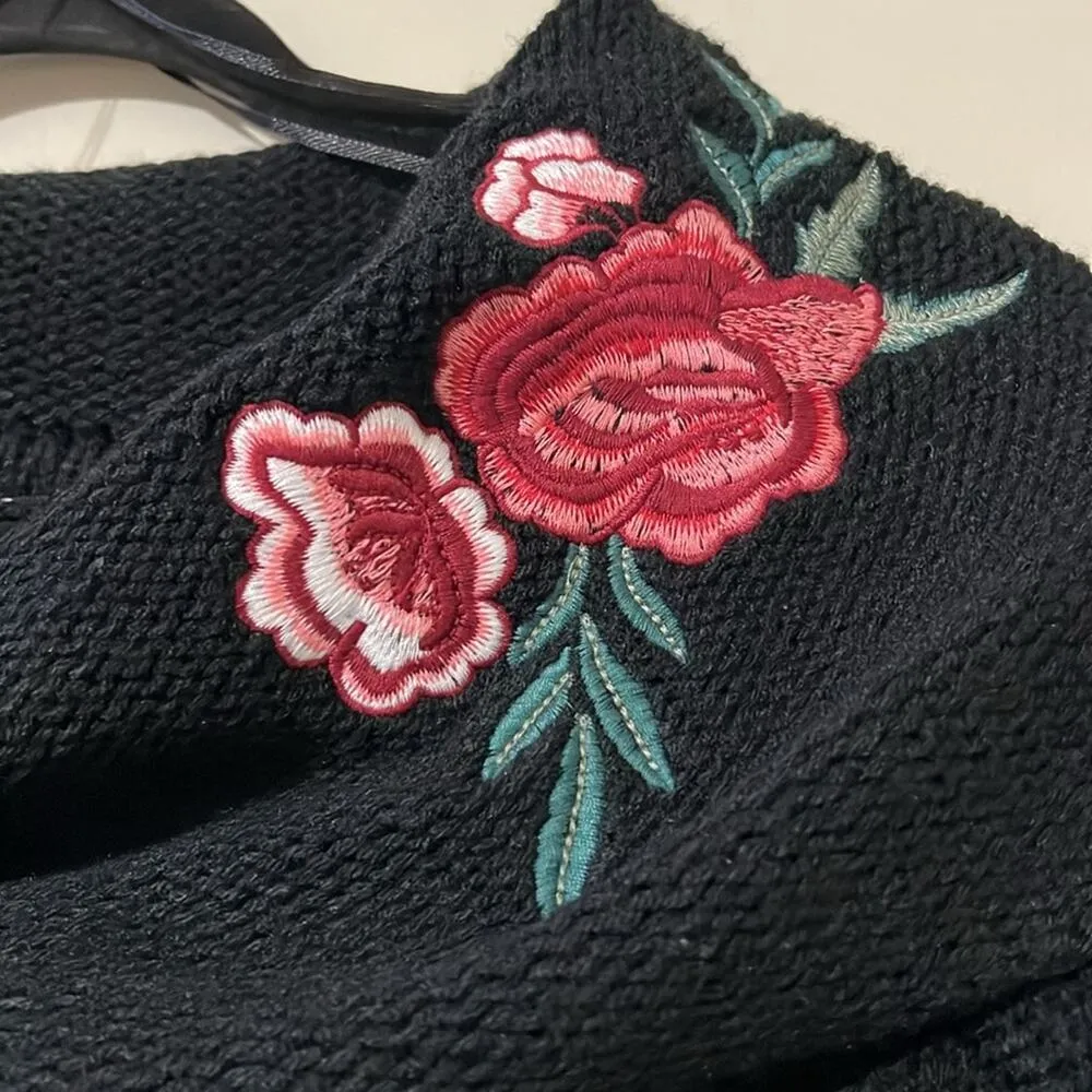 Cloud Chaser size medium pullover off the shoulder black embroidered sweater NWT - Image 3