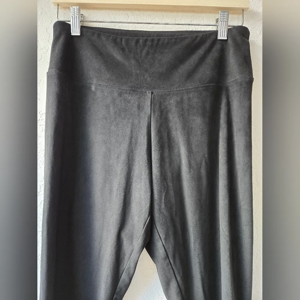 Soft Surroundings Black suede leggings size Small Petite - Image 4