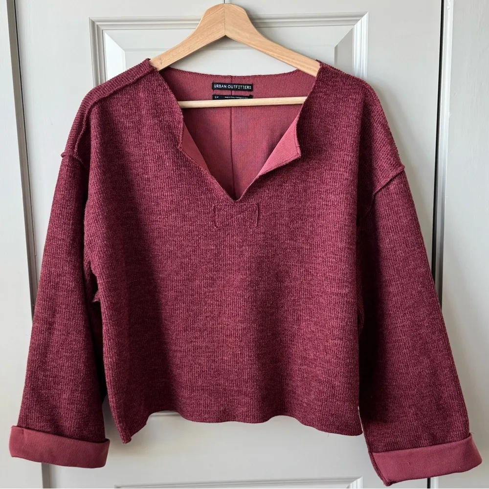 Urban Outfitters Jax Inside Out Notch Maroon Long Sleeve V-Neck Sweater Small - Image 3