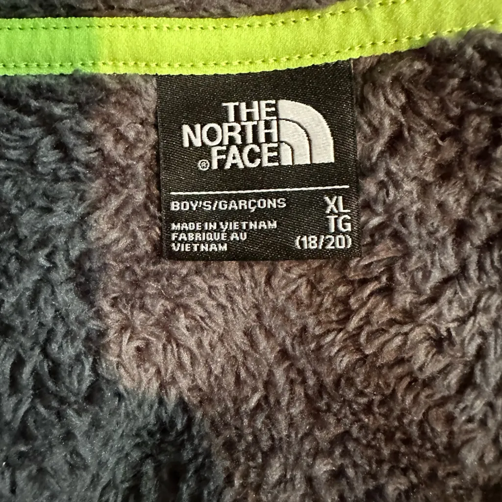 The North Face Charcoal Fleece Jacket - Image 4