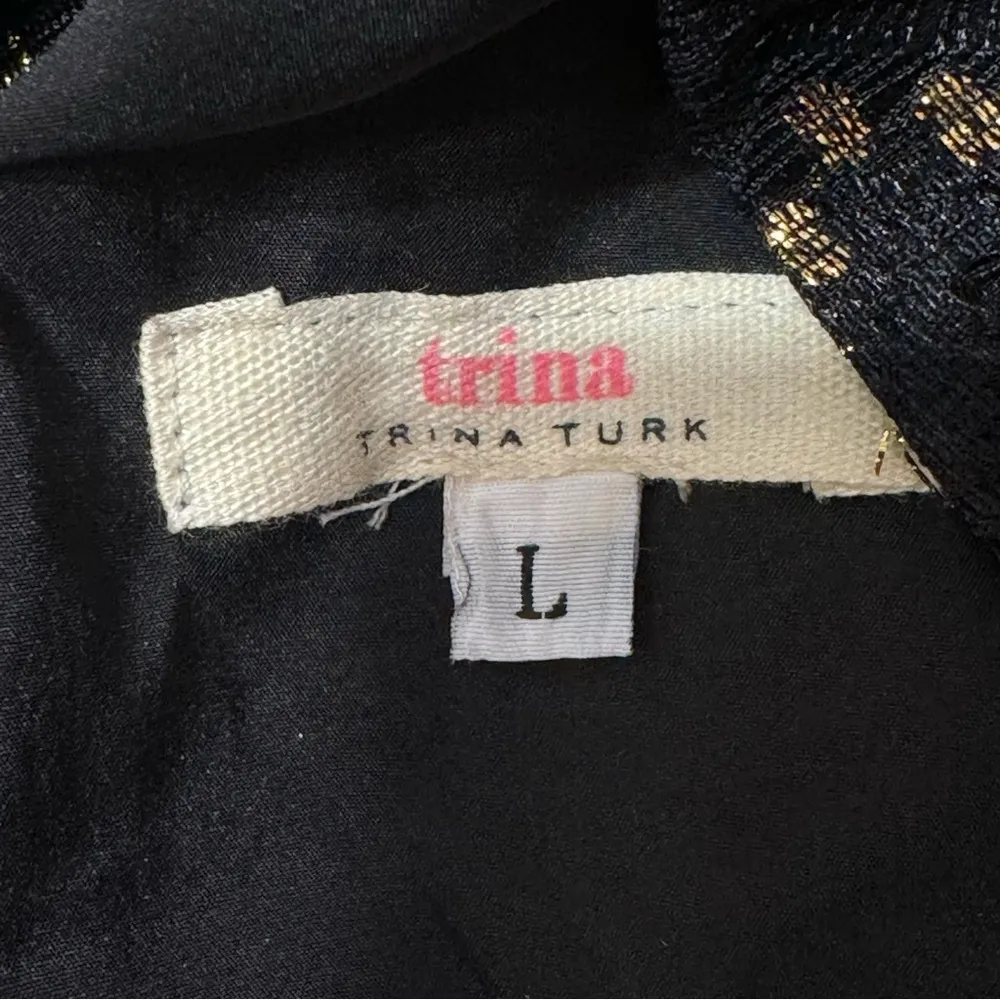 Trina Turk Morrison Dress Black Gold Metallic Tie Neck Shift Dress Large - Image 11