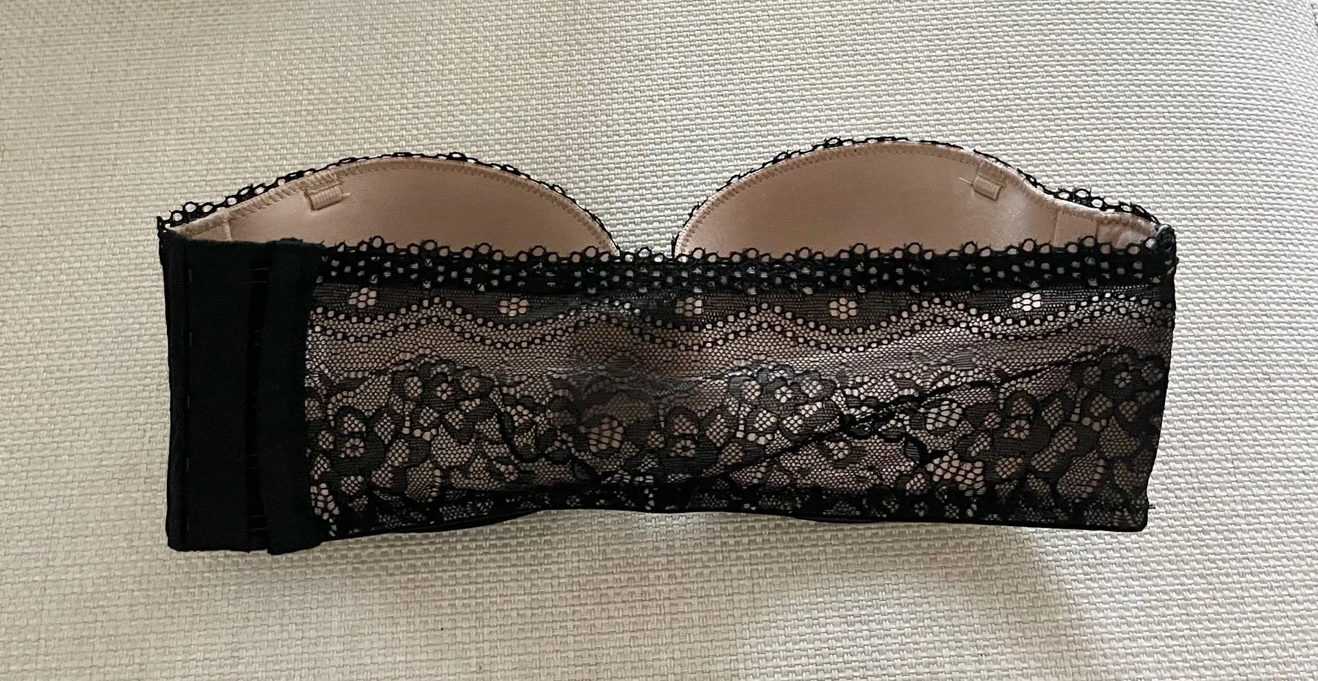 by Wacoal - Strapless Black Lace Bra 30C - Image 4