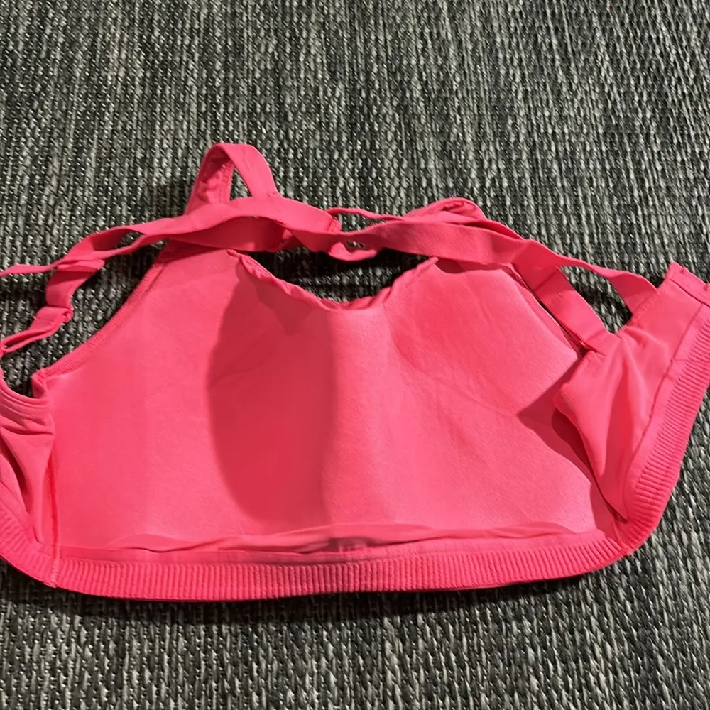 Lululemon All Powered Up Bra - Image 5