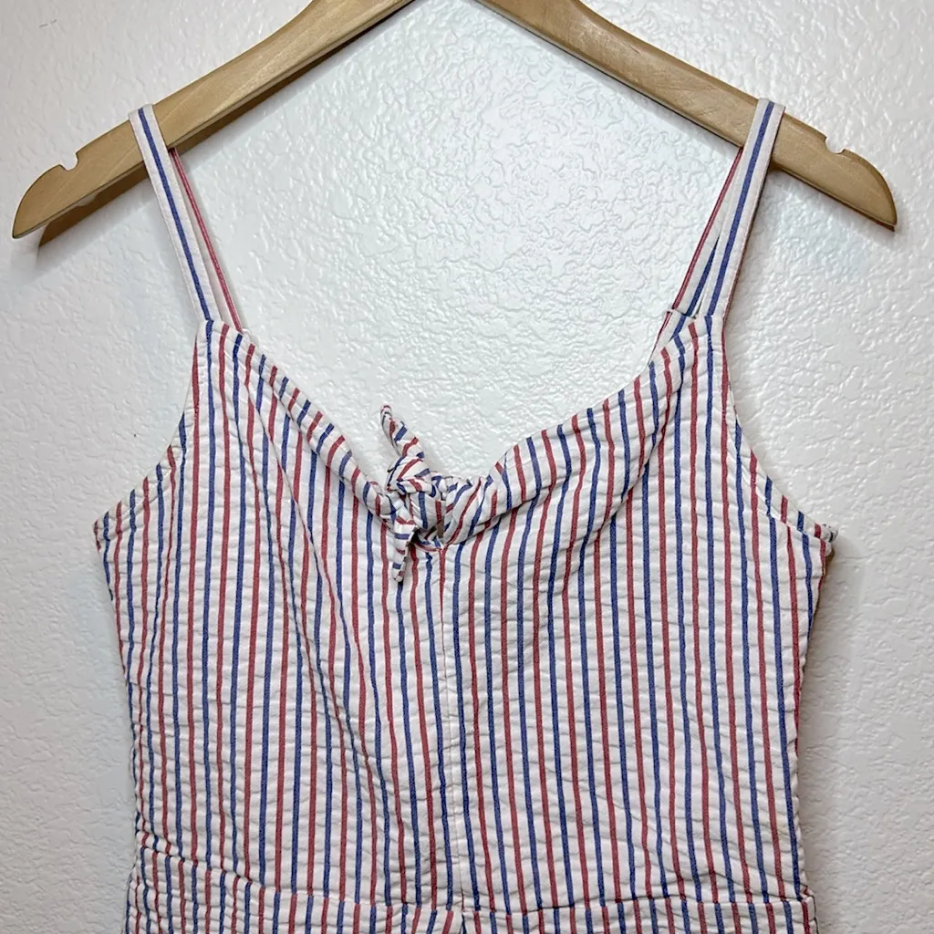 VINEYARD VINES “firework” seersucker tie front romper - Image 4