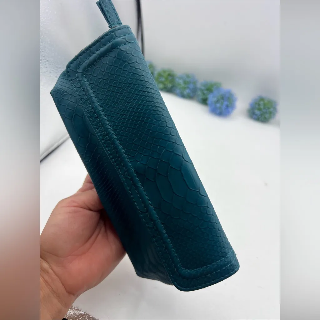 Vintage Merle Norman Cosmetic Bag Turquoise Faux Snake Skin Vegan Blue - Image 6