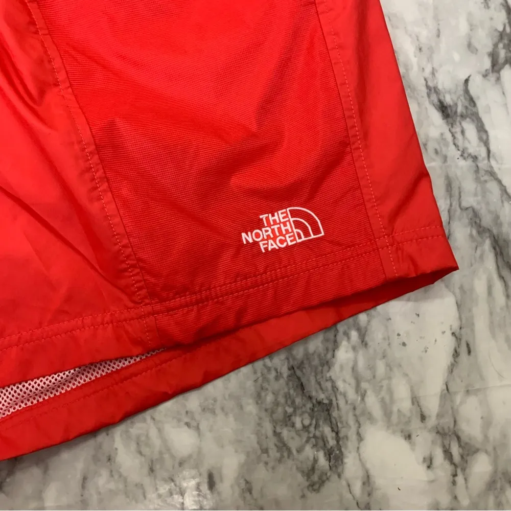 The North Face Women’s TNF Outline Outdoor Hiking Shorts Red NWT logo size XXL - Image 4