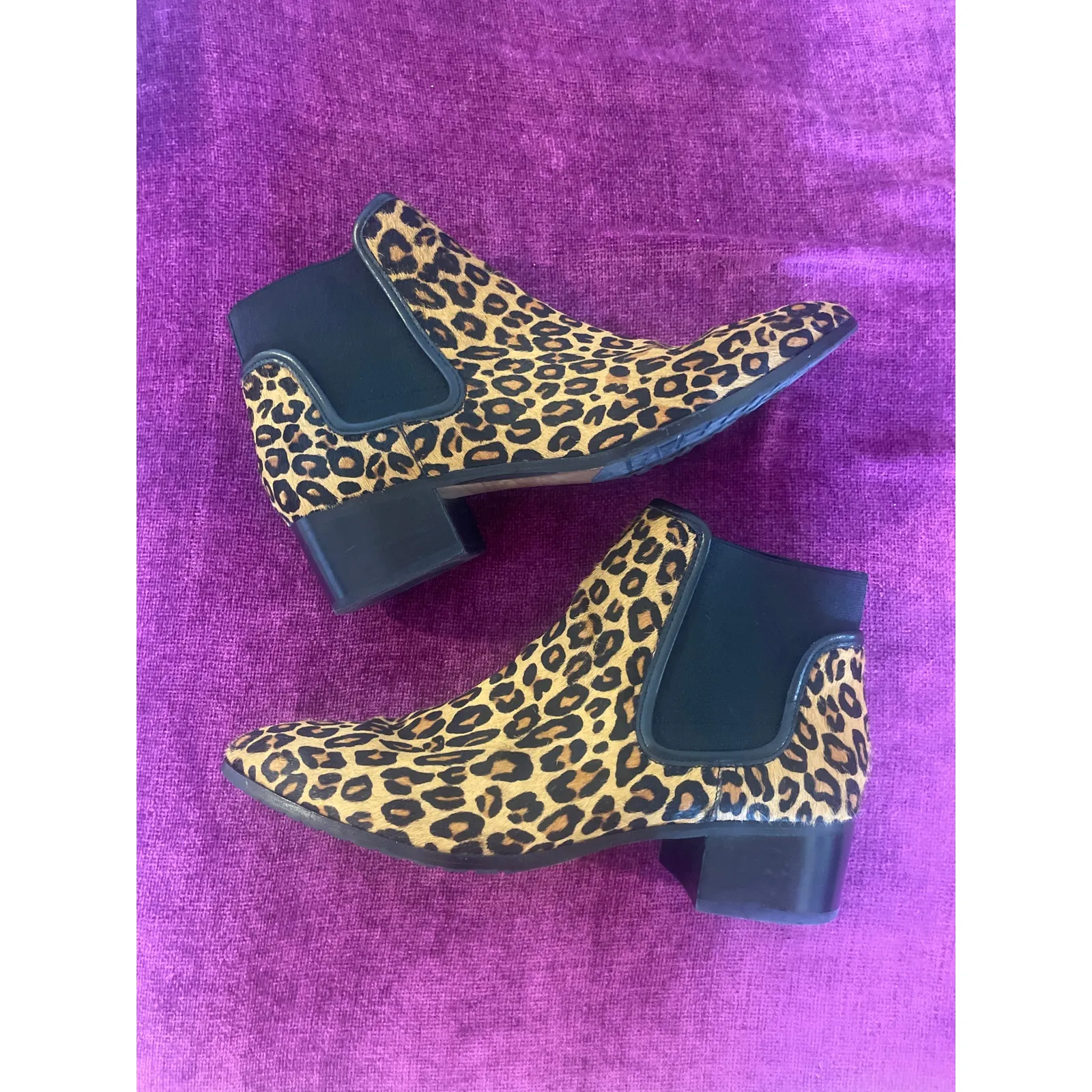 DONALD J PLINER Dyla Leopard Print Chelsea Boots Size 9 Ankle Shoes Tan - Image 3