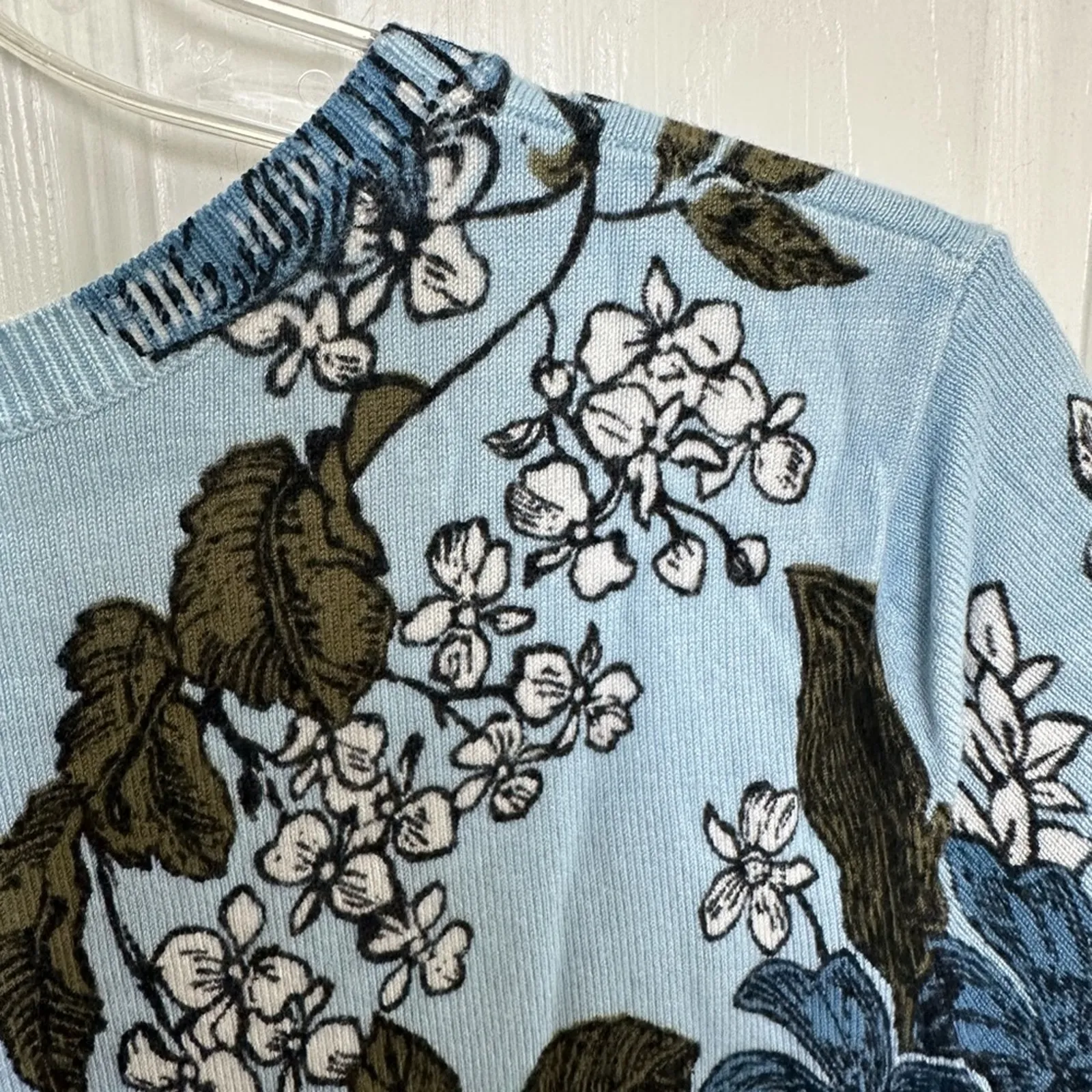 Premise Floral Nature Short Sleeve Knit Top Sweater Light Robins Egg Blue M EUC - Image 3
