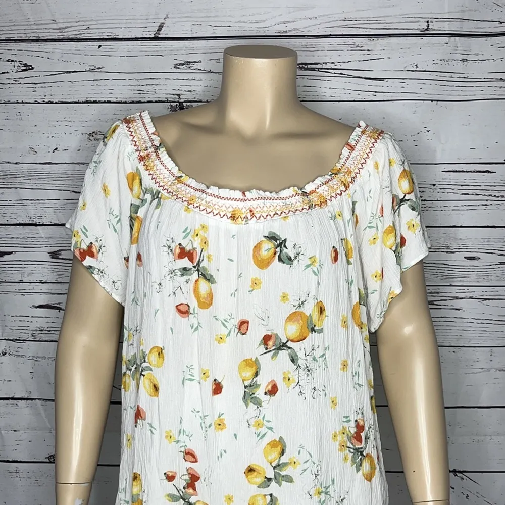 Maurices Sz 2X Citrus Fruit Lemon Floral Print Off the Shoulder Rayon Top Shirt - Image 2