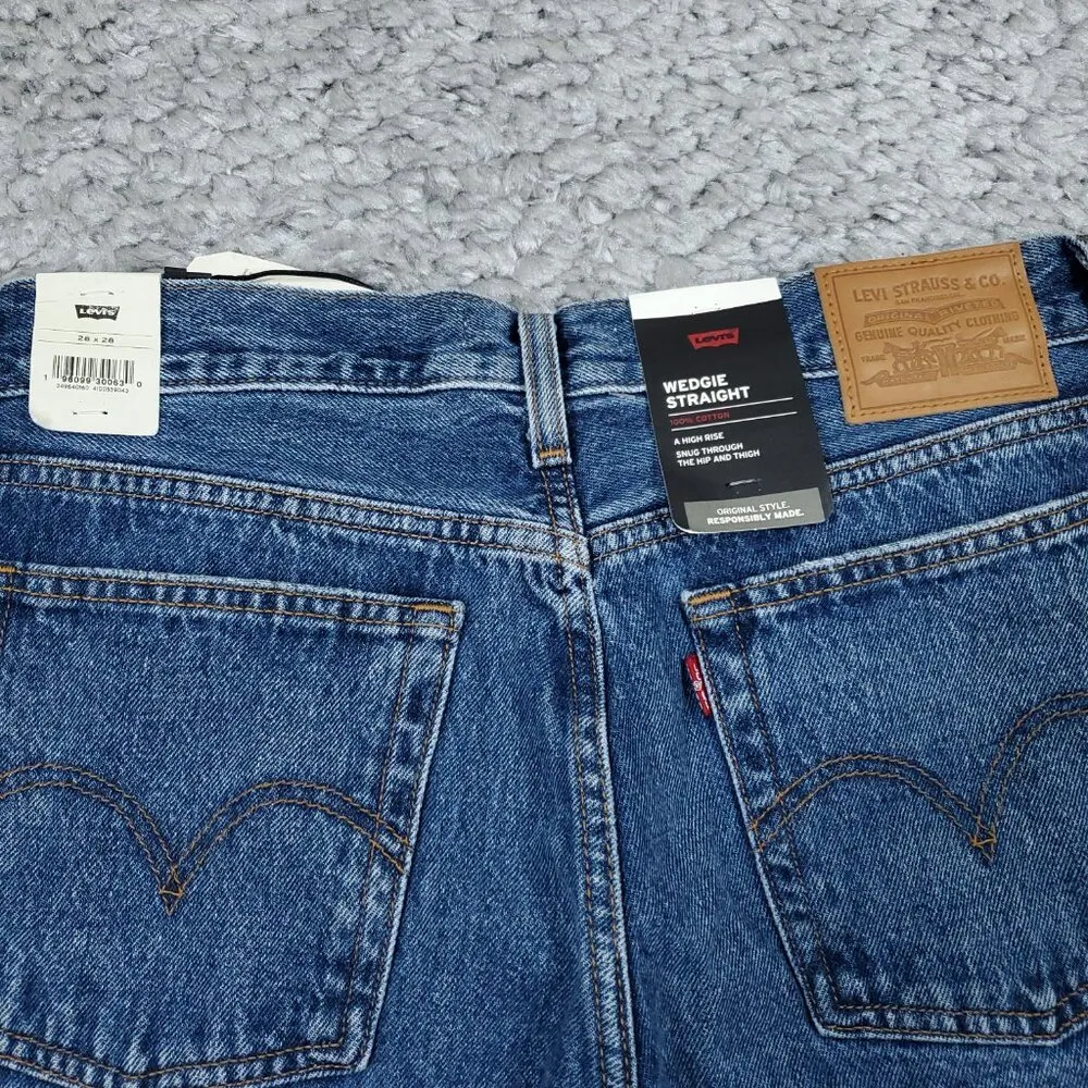 Levi's Premium Wedgie Straight Jeans Distressed Ripped Destroyed Blue Size 28x28 - Image 4