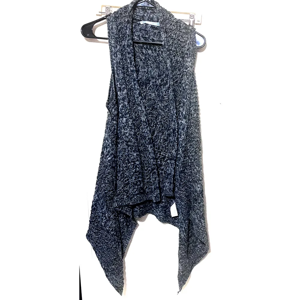 Maurices Cardigan Sweater Vest Dark Green Crochet sz S Duster Open Knit - Image 2