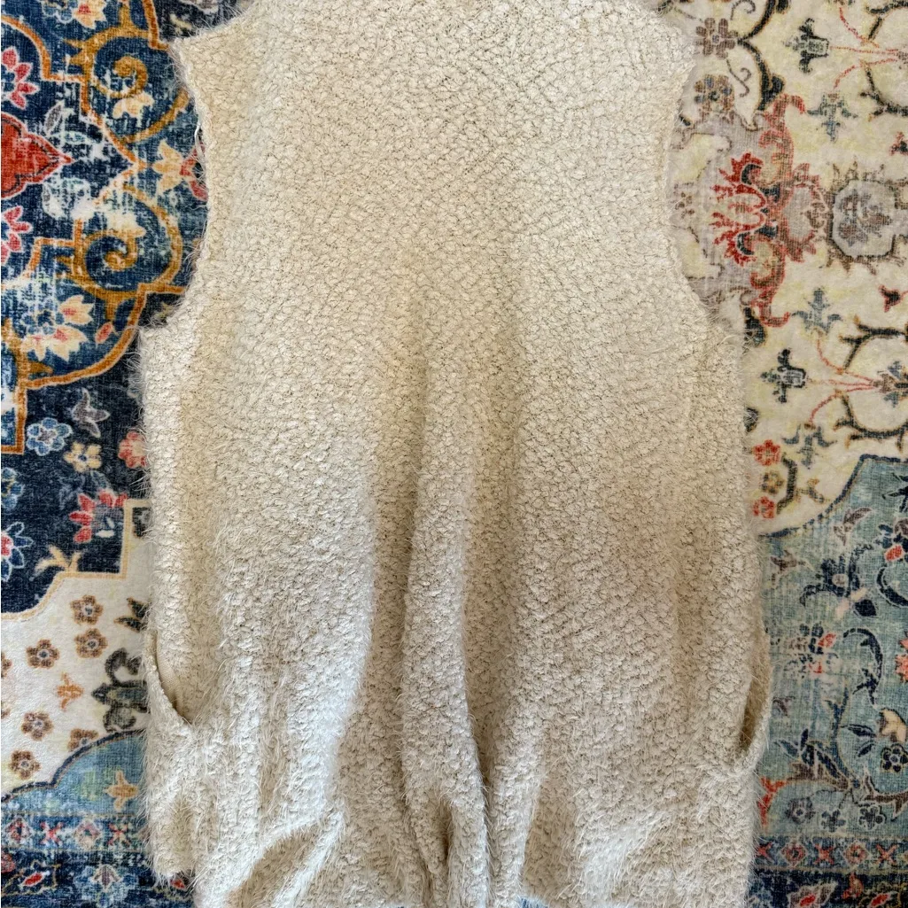 Altar'd State Ivory Textured Sweater Poncho Soft Medium - Image 2