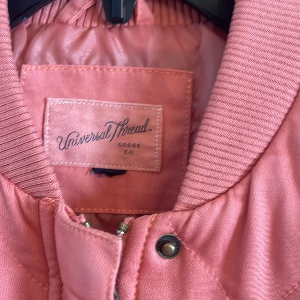 Universal Thread coral  Quilted Jacket - Image 2