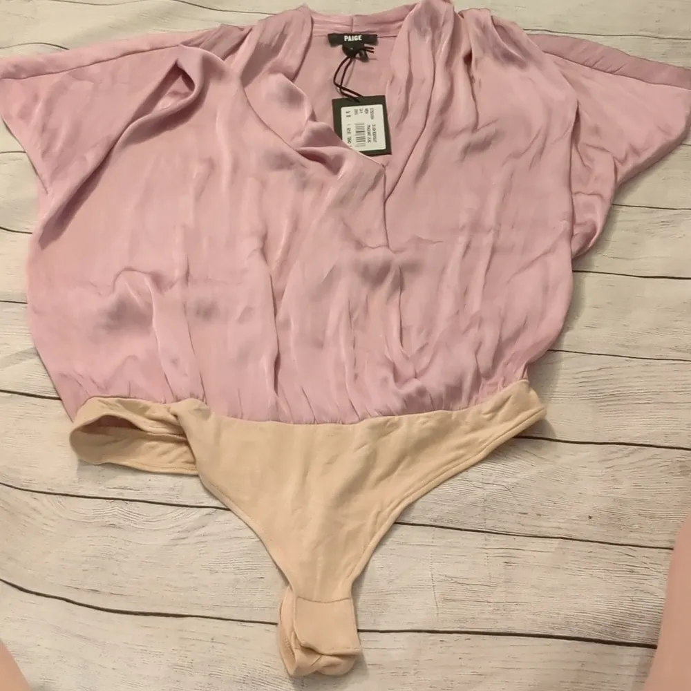 Paige di jon fragrant lilac bodysuit size medium - Image 2