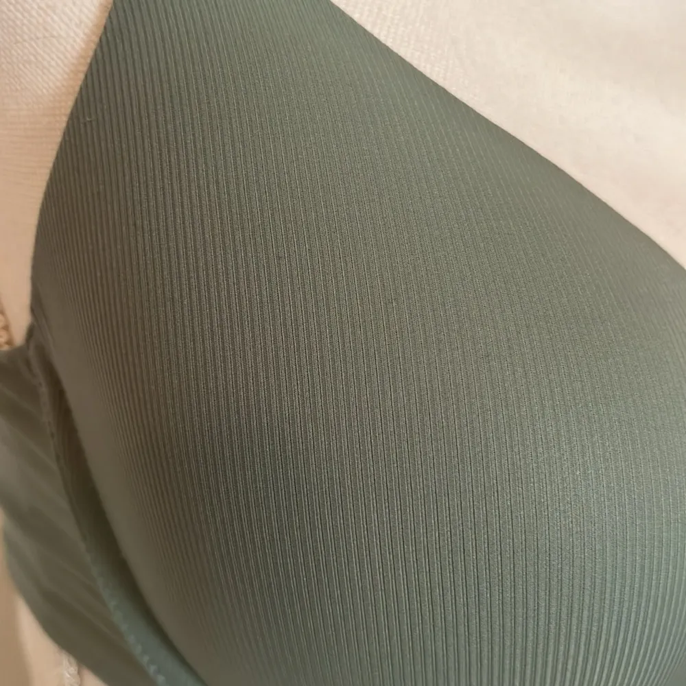 VS Lightly Lined Demi Bra Green Size 34 D - Image 6