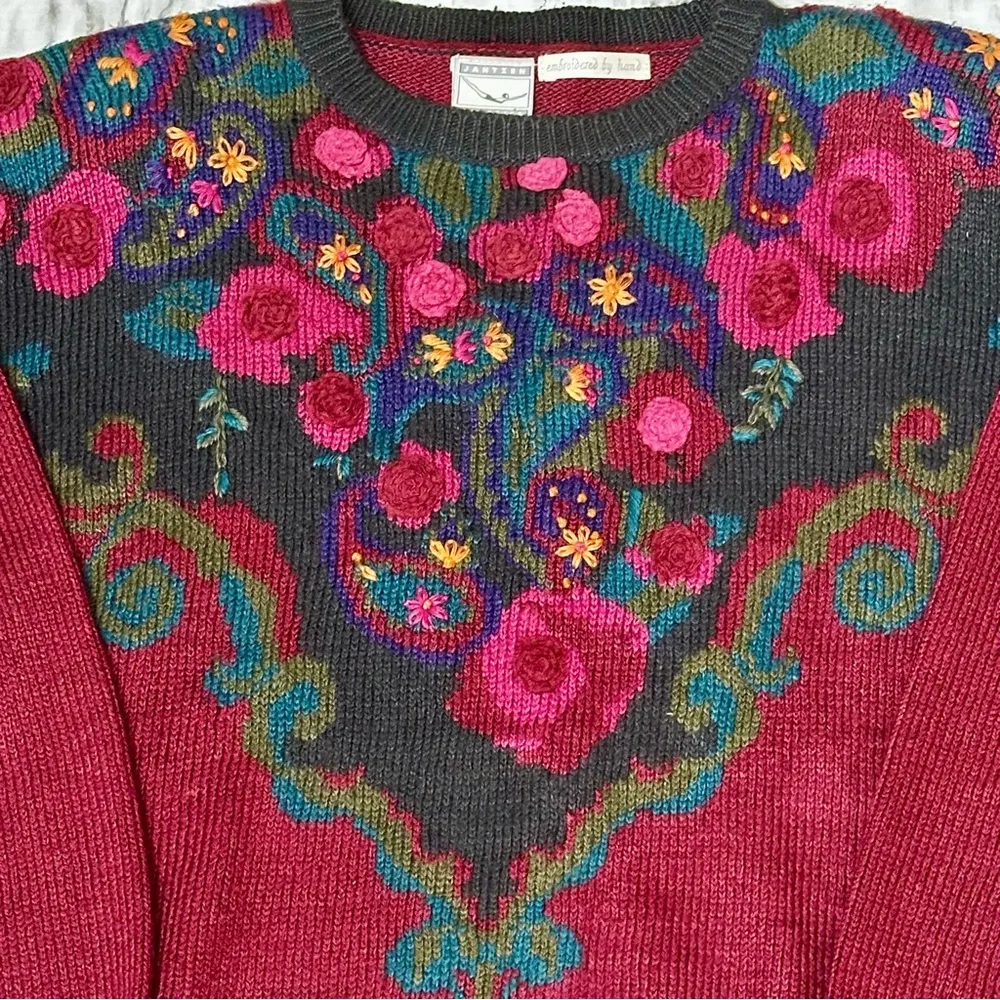 Jantzen Dark Red Crew Neck Sweater with Vintage Floral Design Vintage 90s Bold - Image 4