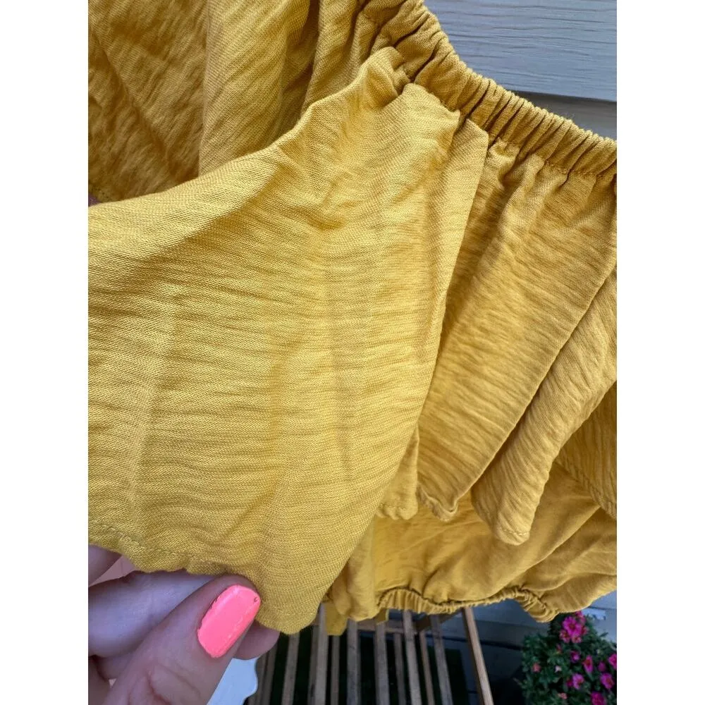 M Hem And Thread Yellow Crop Top - Image 3