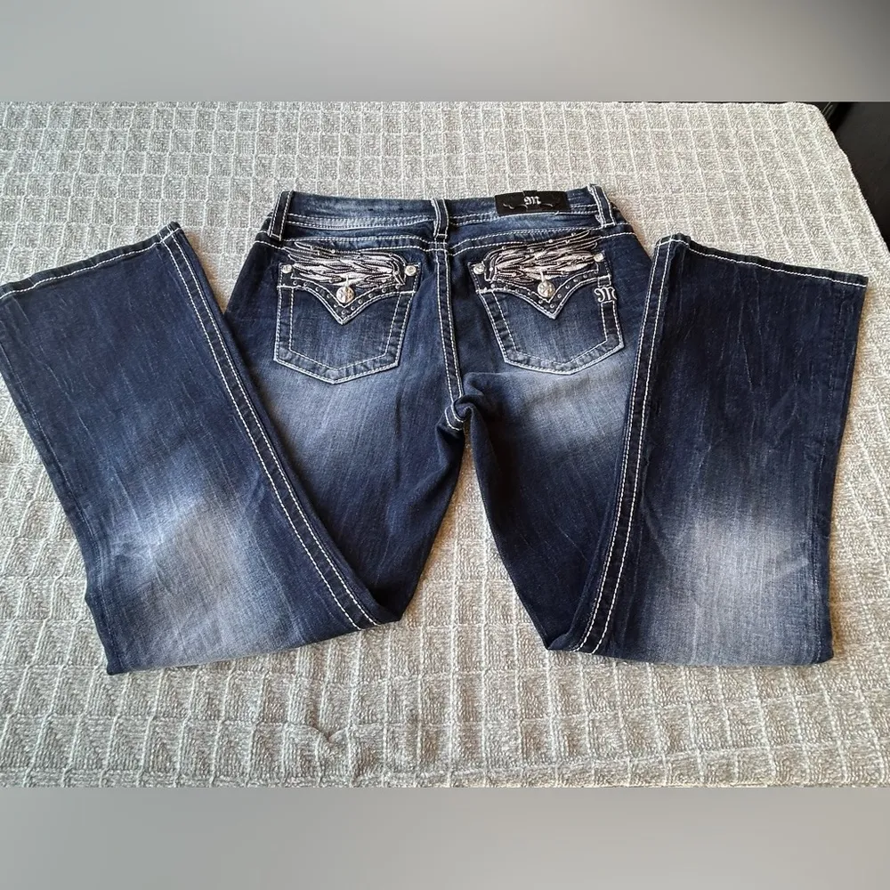 NWOT Miss Me Blue Flare & Wide Leg Jeans with Dimensional Fading - Image 4