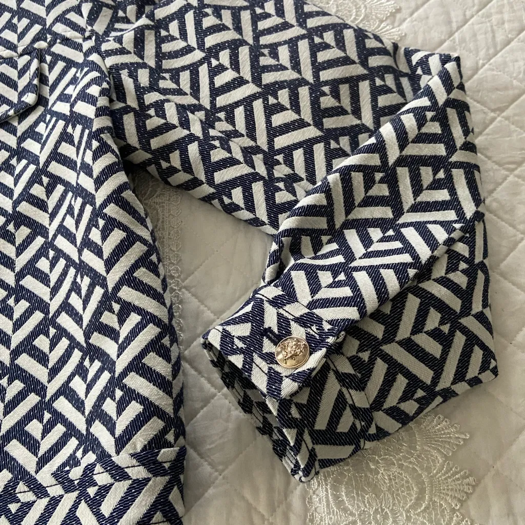 Ann Taylor Weekend Blue and White Patterned Short Jacket Size 14 Preppy Classic - Image 10