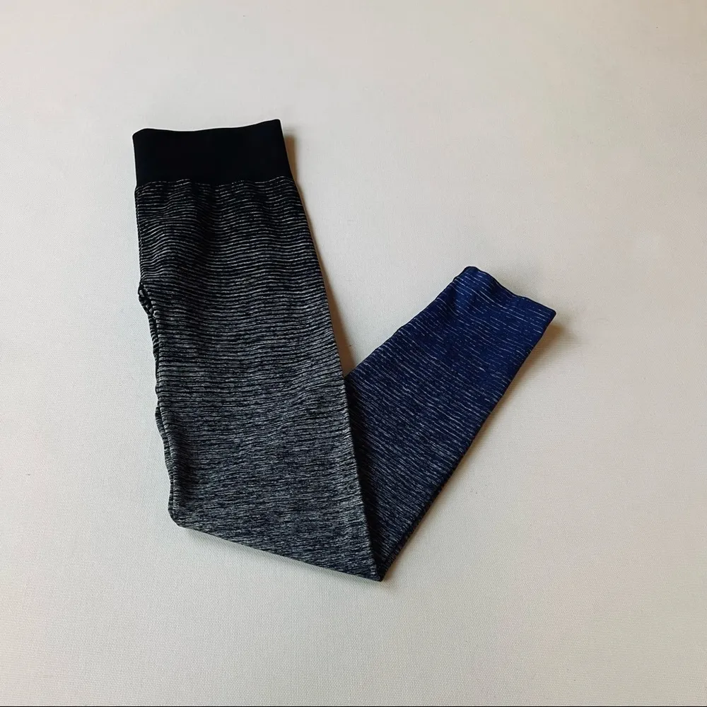 Electric Yoga Seamless Athletic Leggings - Image 8