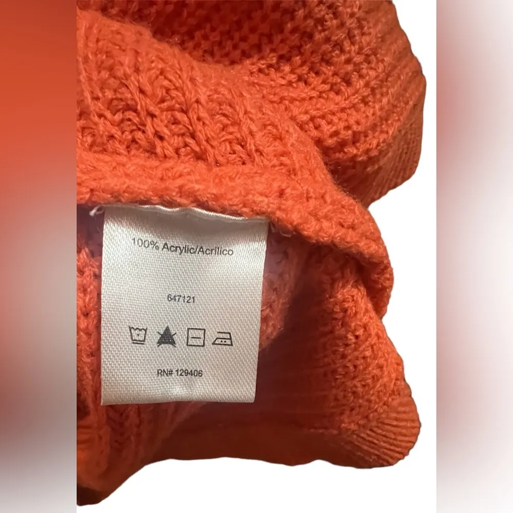 NWOT Venus orange button back detail sweater with dolman sleeves. - Image 5