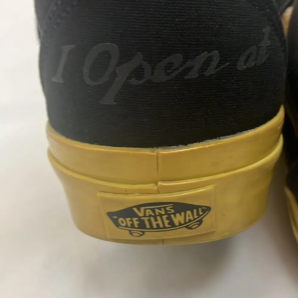 Vans Harry Potter special edition Black and Gold Low-Top Sneakers Woman’s size 8 - Image 4