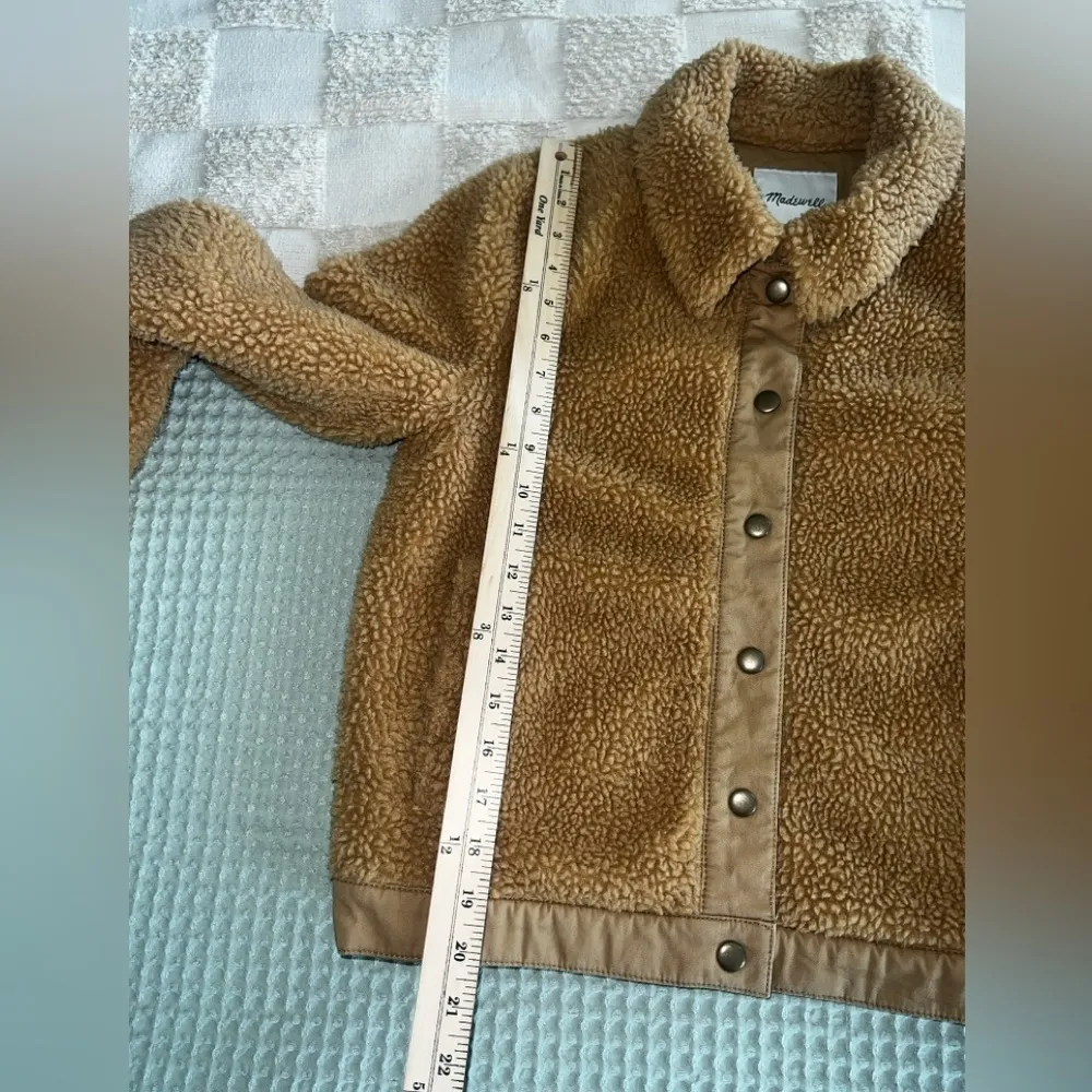 Madewell  Sherpa Portland Jacket
Size Small - Image 4