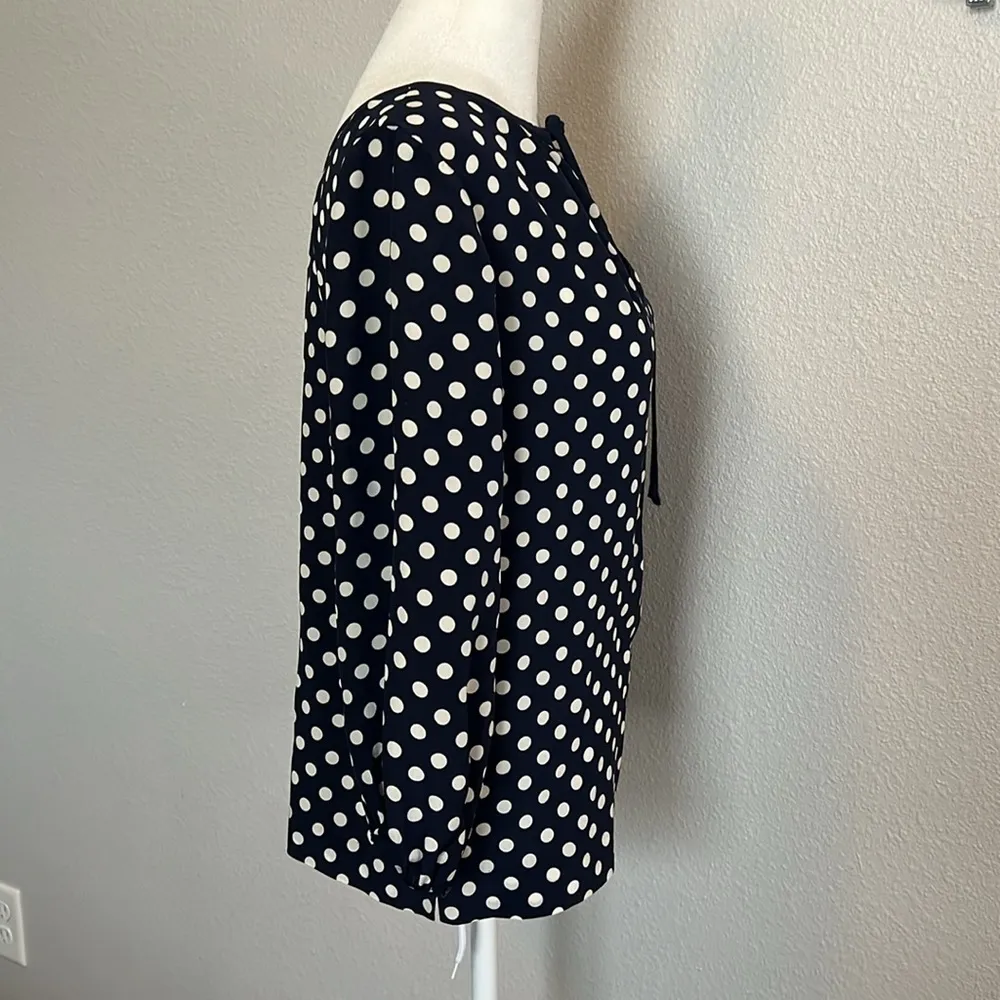 JCrew 100% Silk Blue/Ivory Popover Blouse Size 0 Petite - Image 2