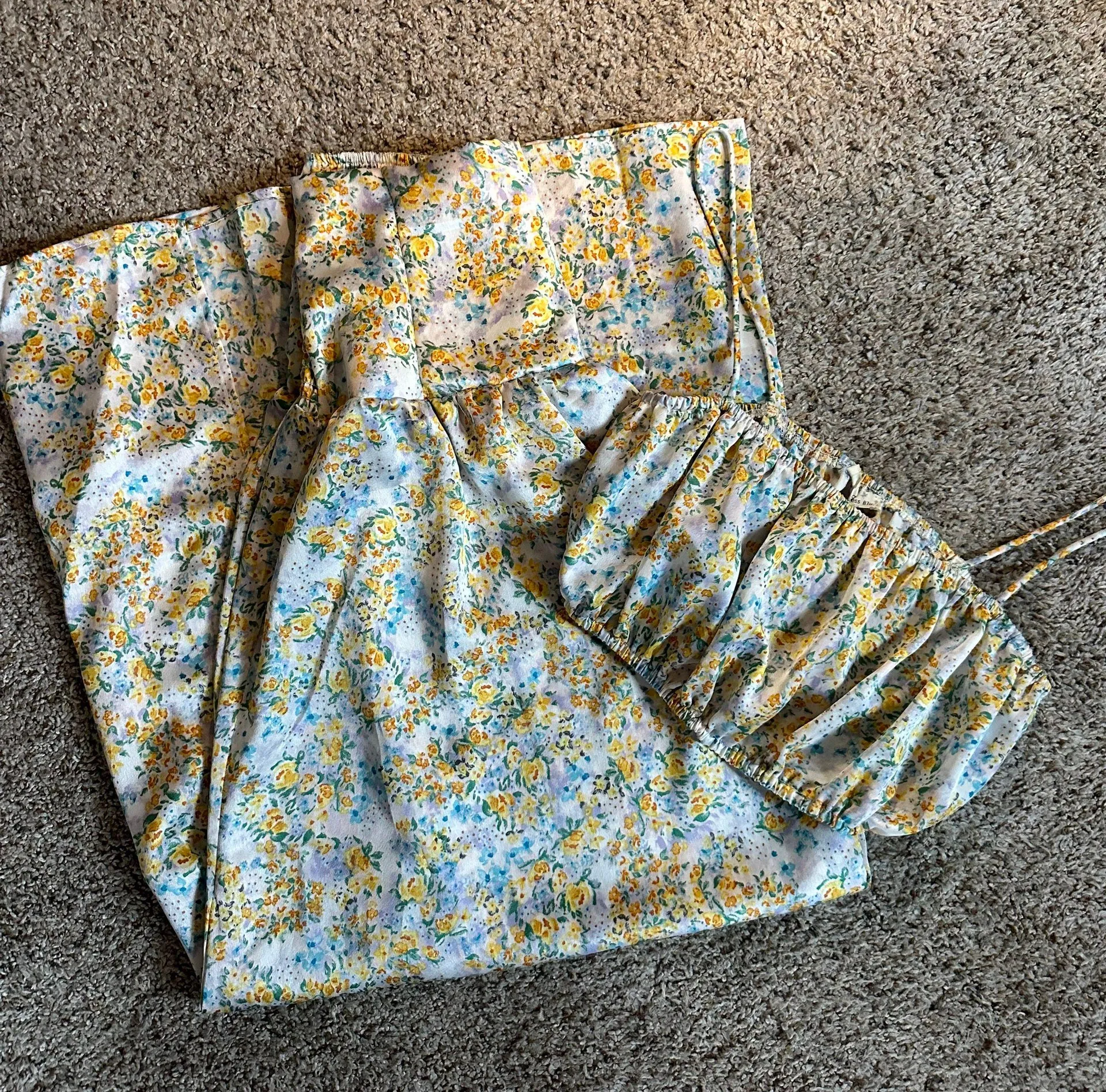 Two Piece Set - Image 2