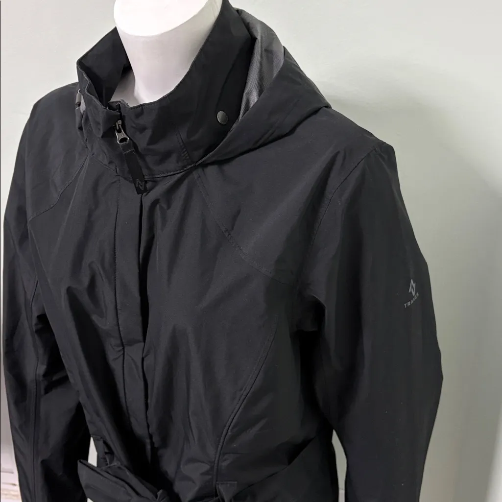 Eddie Bauer black travex belted raincoat size large - Image 3