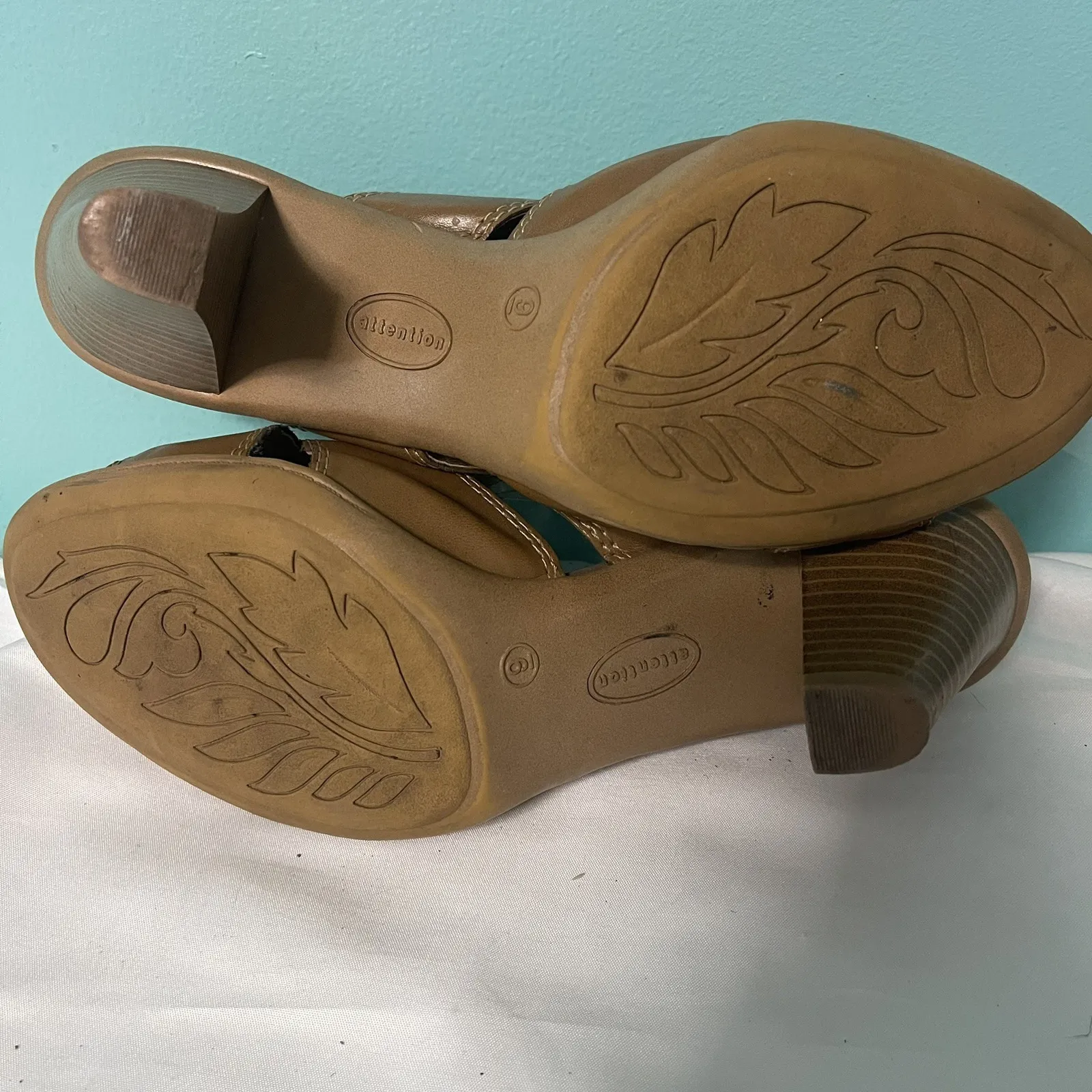 Attention Womens Shoes SIZE 9 Brown Open-Toe Slip-Ons 1.5" High‎ Heel S-367 - Image 6