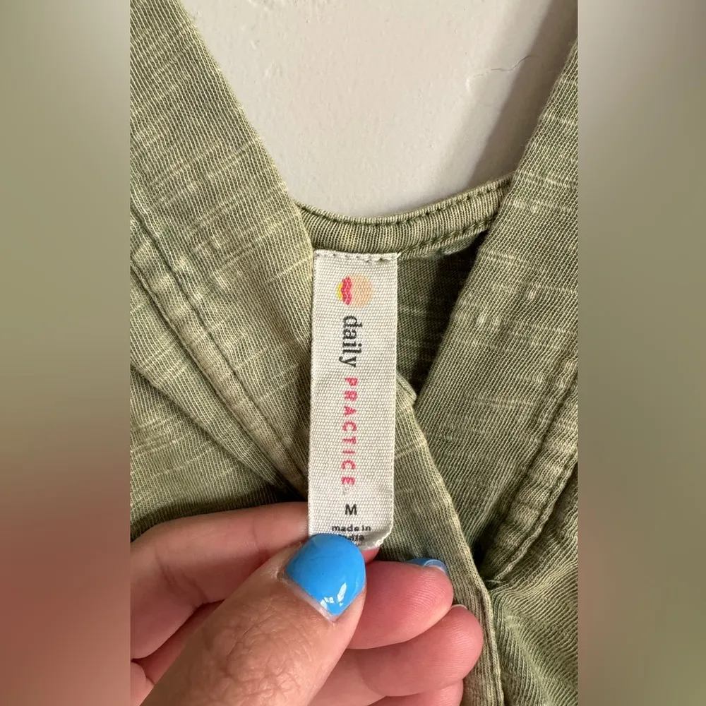 Daily Practice by Anthropologie The Playa Del Amore jumpsuit green size medium - Image 7