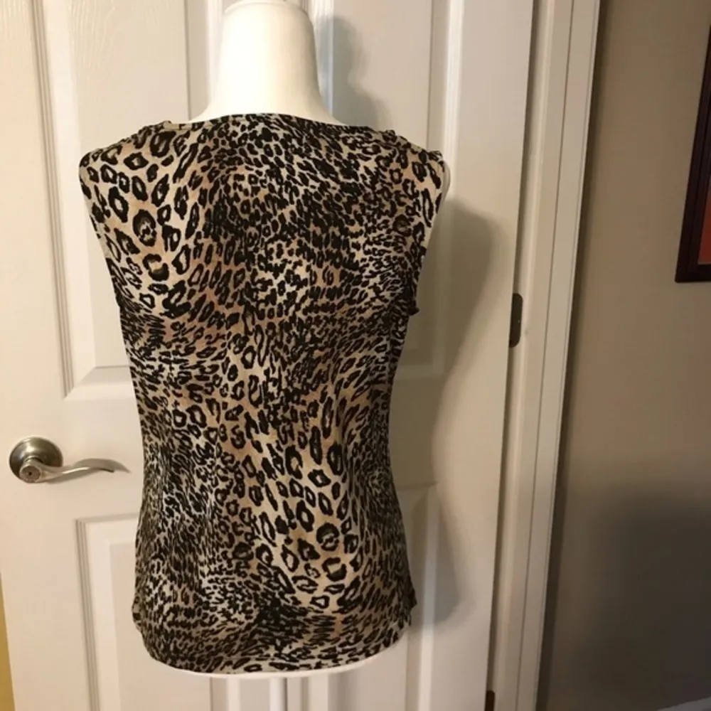 Kasper top Size M Leopard print - Image 4
