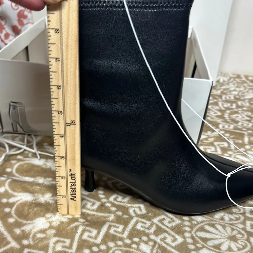 A New Day Black Ankle Boots with Sleek Design - Image 9