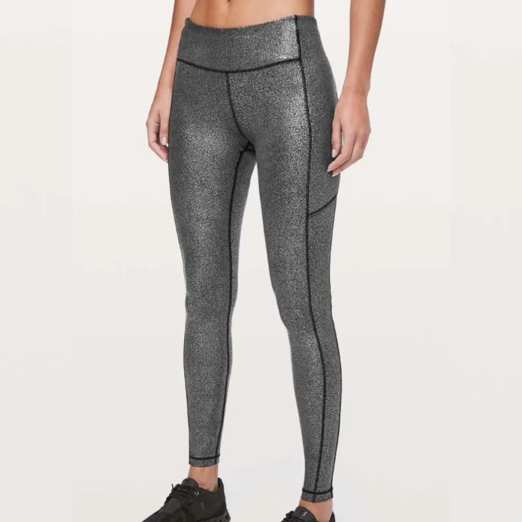 LULULEMON Speed Up Tight Foil 28” Luminosity Foil Print Black Silver Leggings 4 - Image 4