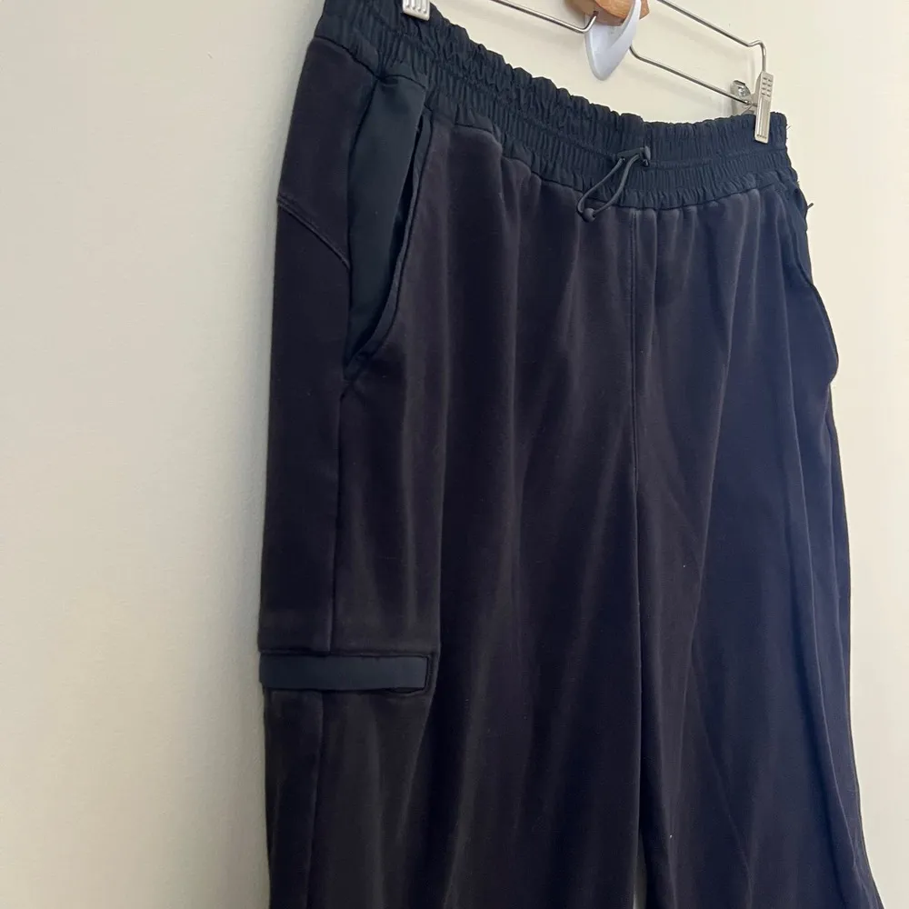 Athleta Womens Drawstring High Waisted Wide Leg Sport Pants Fleece Lined Size XL - Image 3