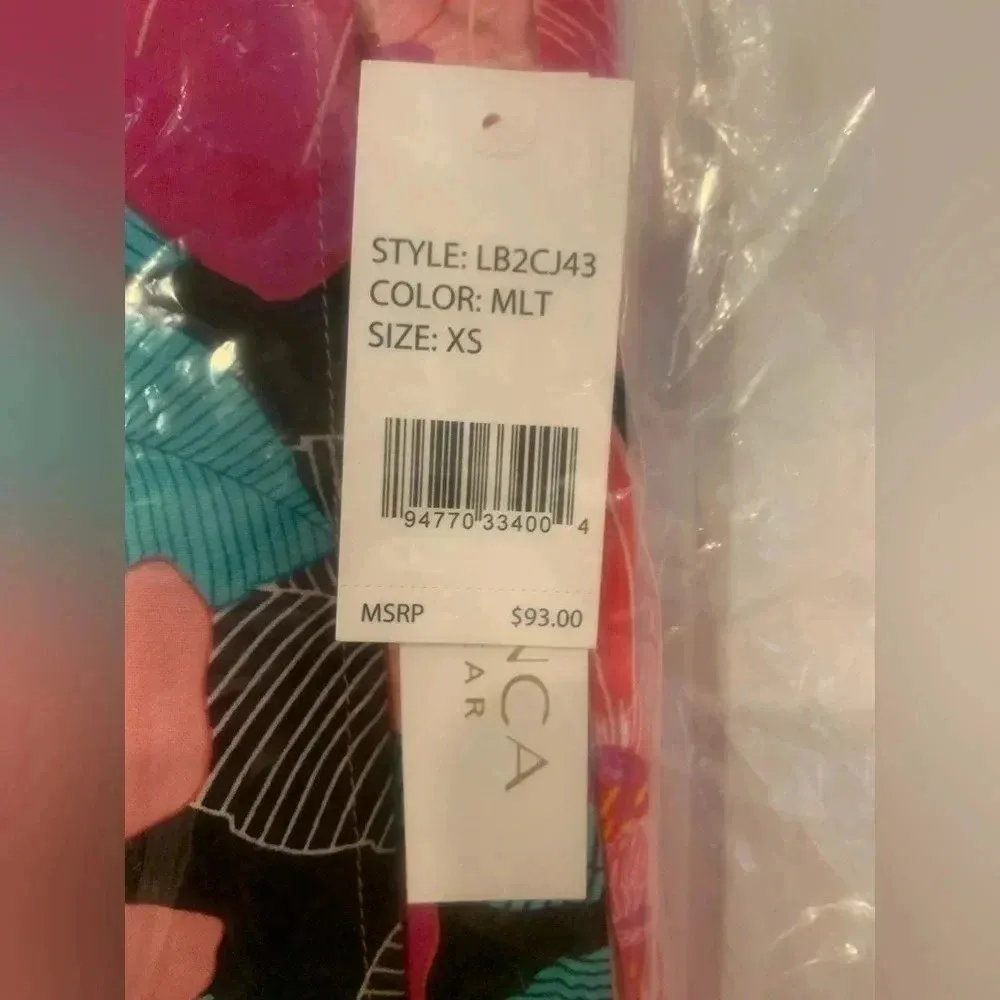 LA BLANCA In Full Bloom Beach Swim Cocer - up Skirt Color Multi Size XS - Image 3