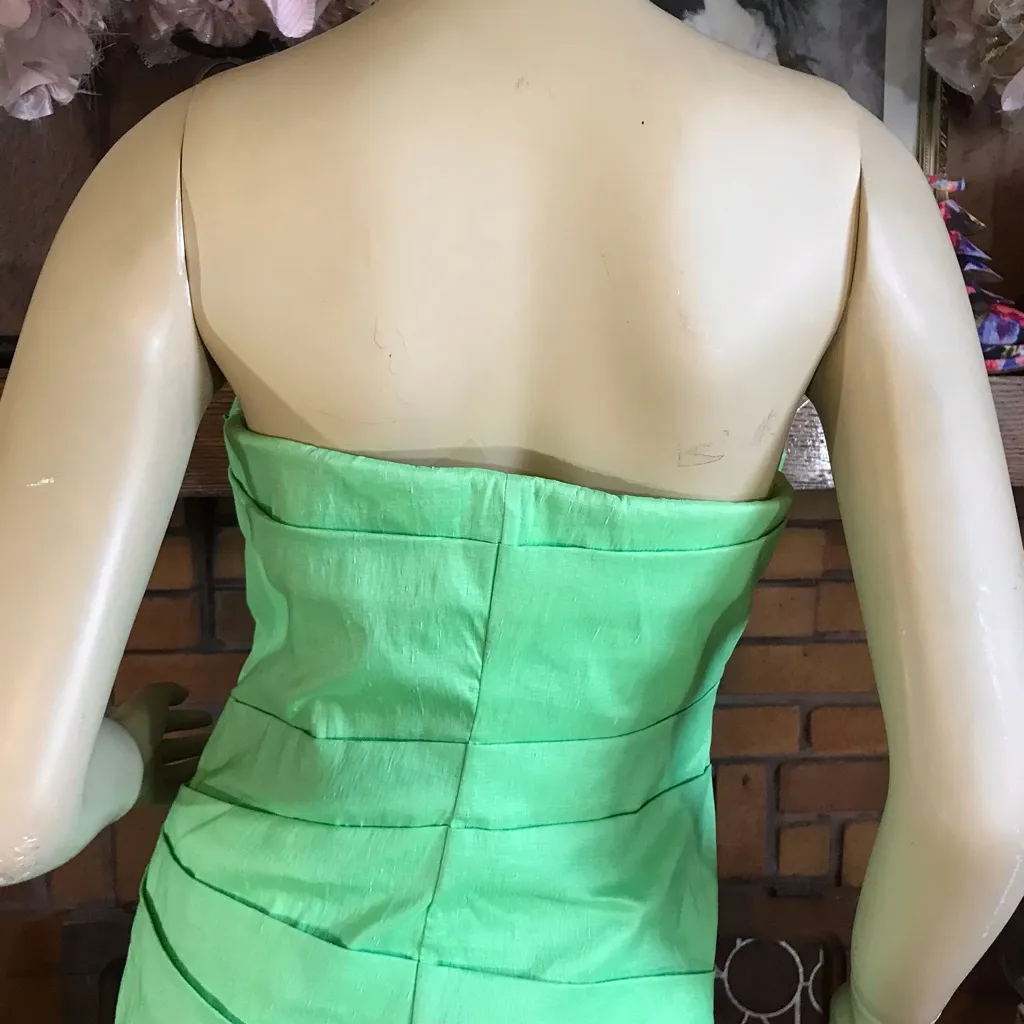 HALSTON HERITAGE GREEN STRAPLESS RUFFLE MINI DRESS NWT (6) - Image 10