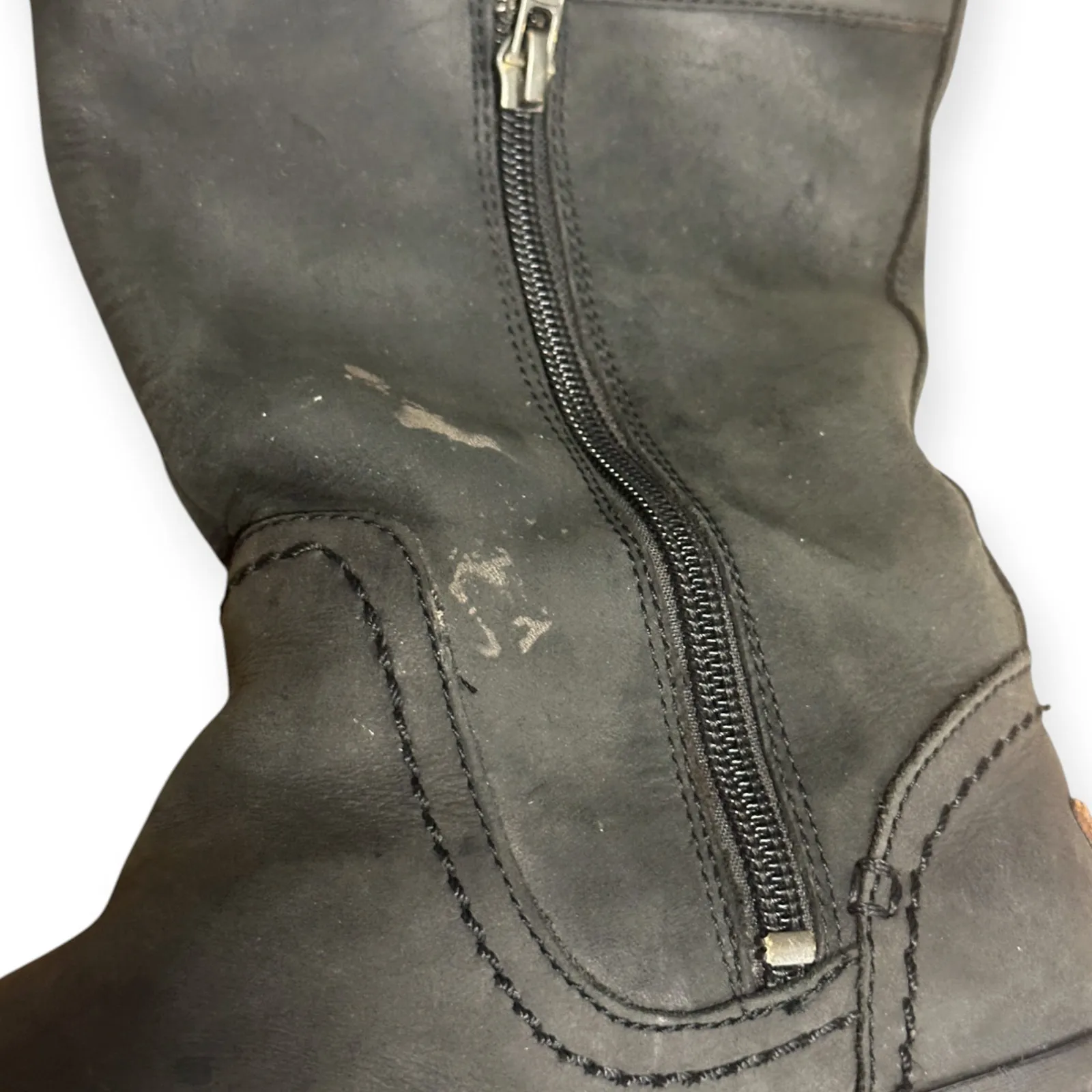 UGG | US 7.5 | Elsa Soft Suede Leather Sherpa Lined Waterproof Boot 1008438 - Image 11