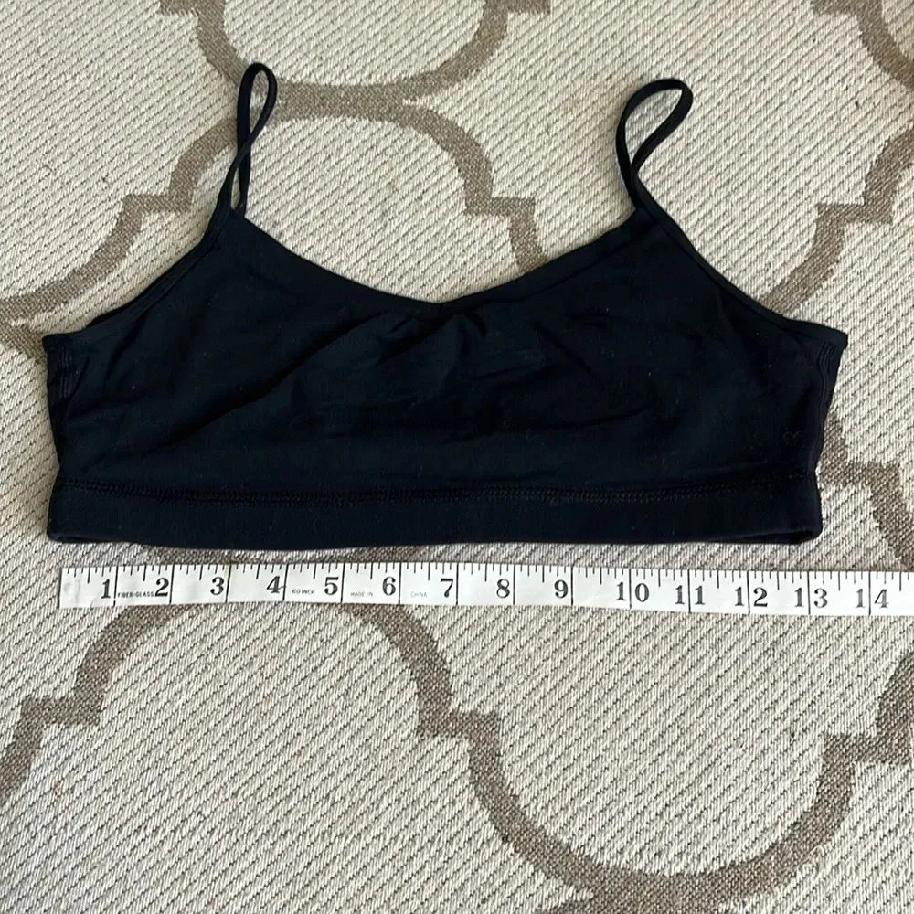 Lululemon black no padding yoga lounge light support bra - Image 9