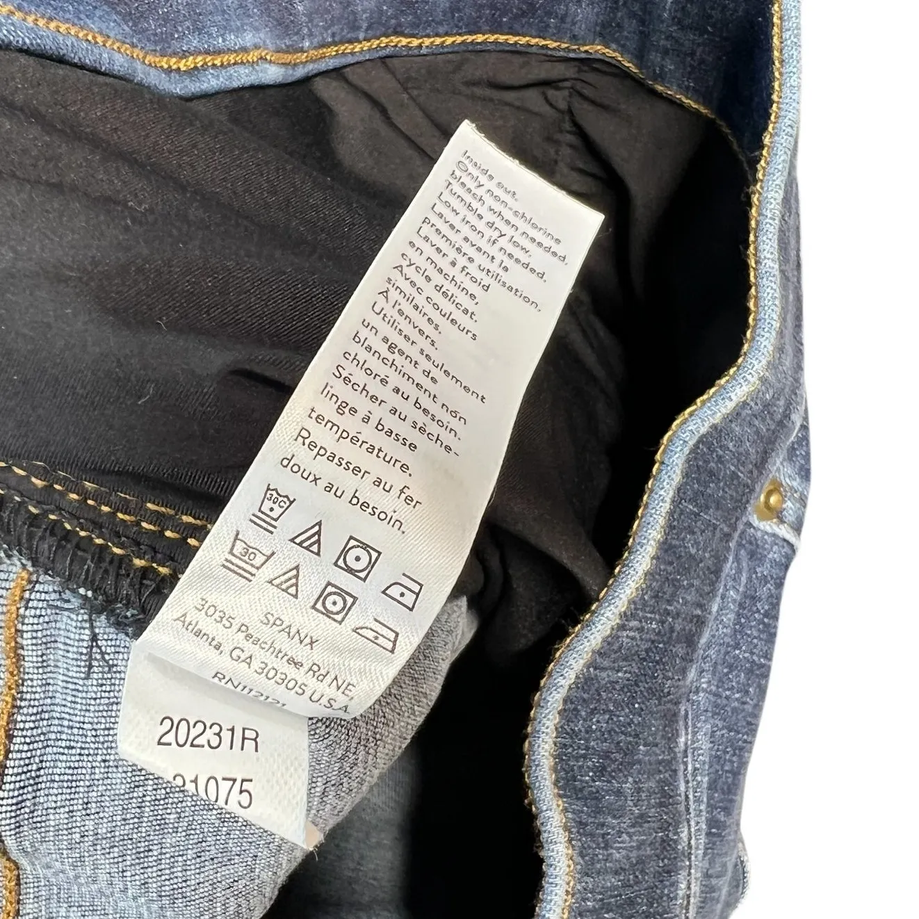 Spanx Cropped Flare Denim Jeans‎ Medium Wash Dip Dye Hem Blue Size Large - Image 13