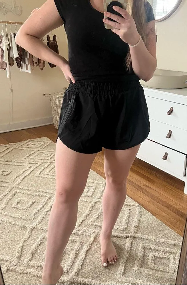 Black athletic shorts Size XL - Image 2