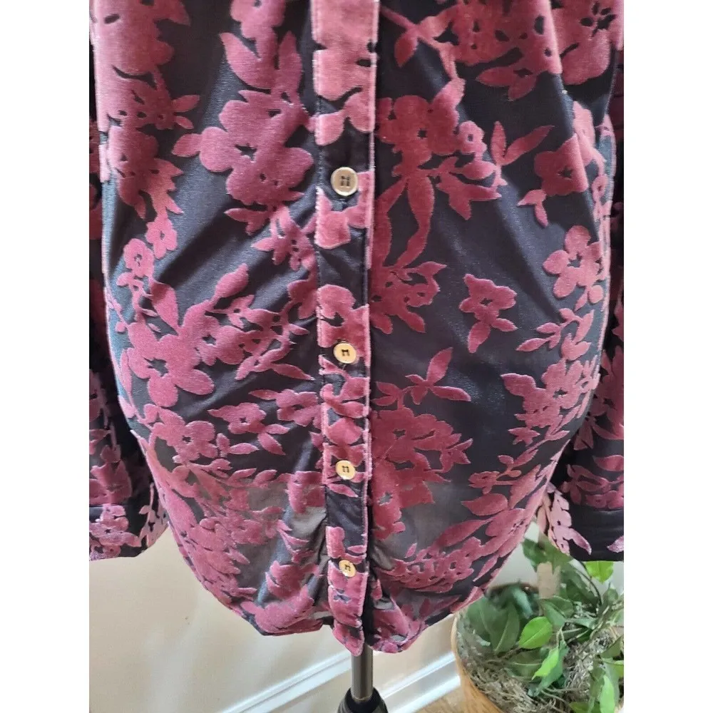 NY Collection Women's Floral Polyester Collared Long Sleeve Button Down Shirt 2X - Image 4