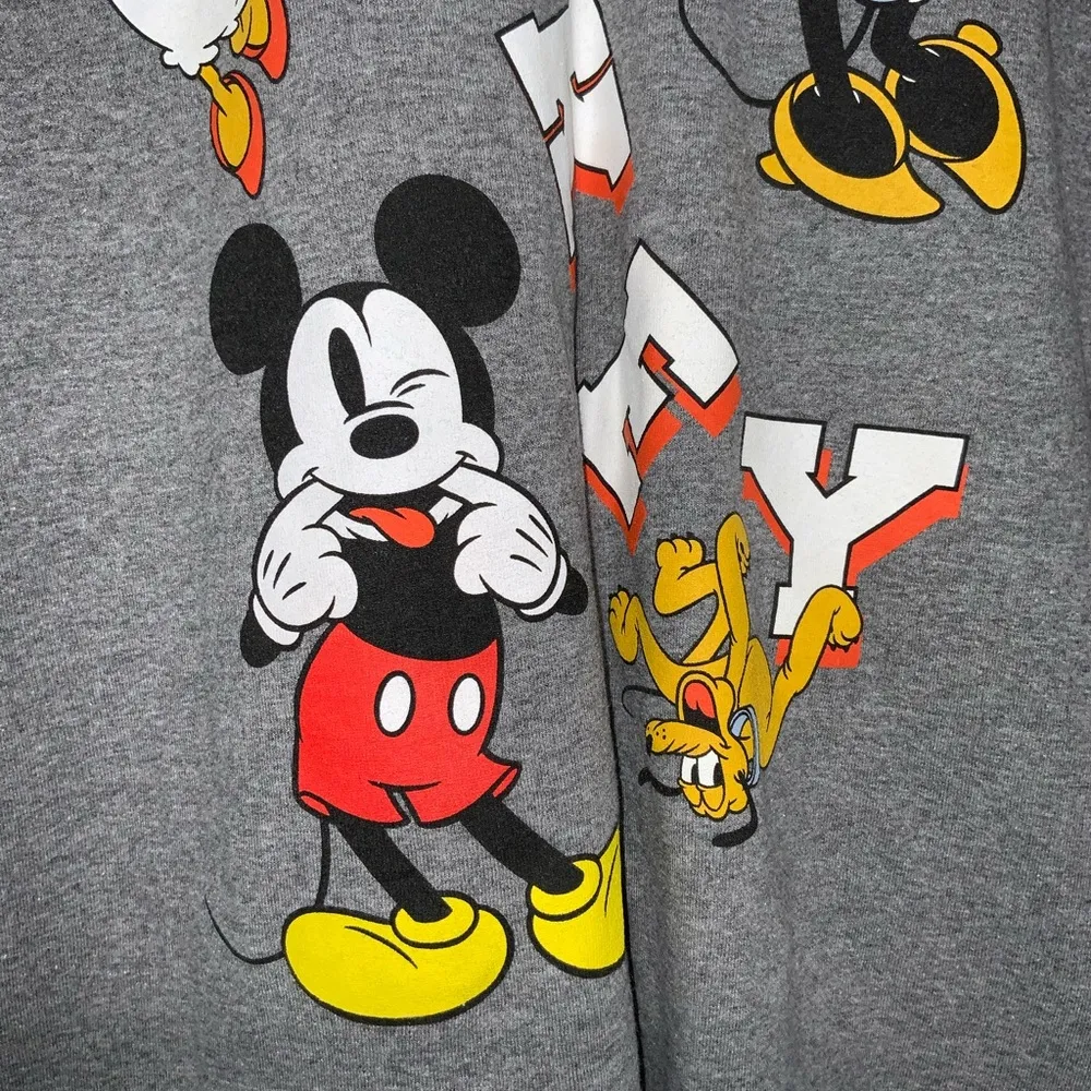 Mickey & Minnie Mouse ~ Donald Duck Gray Cotton Short Sleeve T-Shirt Women’s 1X - Image 5