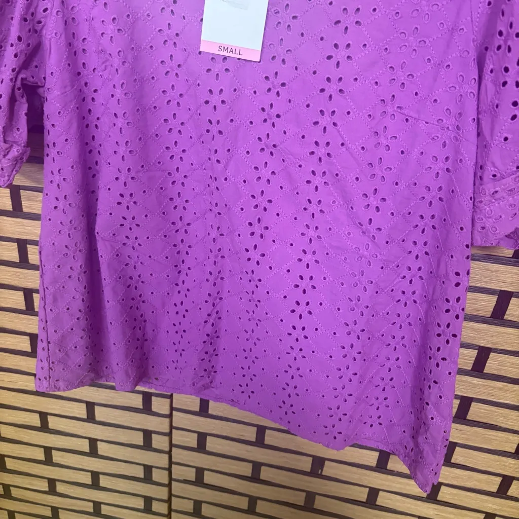 Draper James Purple Eyelet Blouse Size Small - Image 5